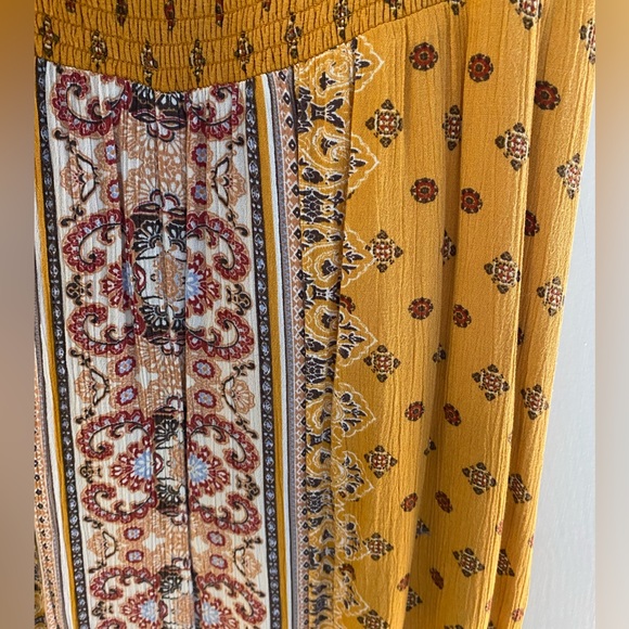 Xhilaration Mosaic Pattern Maxi Skirt - Picture 3 of 4